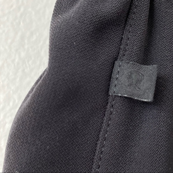 {6} Lululemon Noir Crop Black with Paperbag Waist - Picture 8 of 9